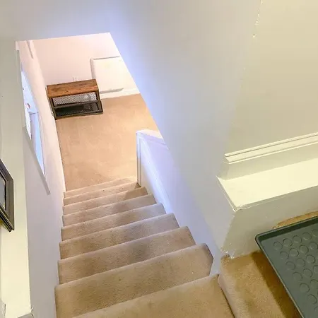 Rare Find Spacious Basement Apartment With Parking Washington Exterior foto